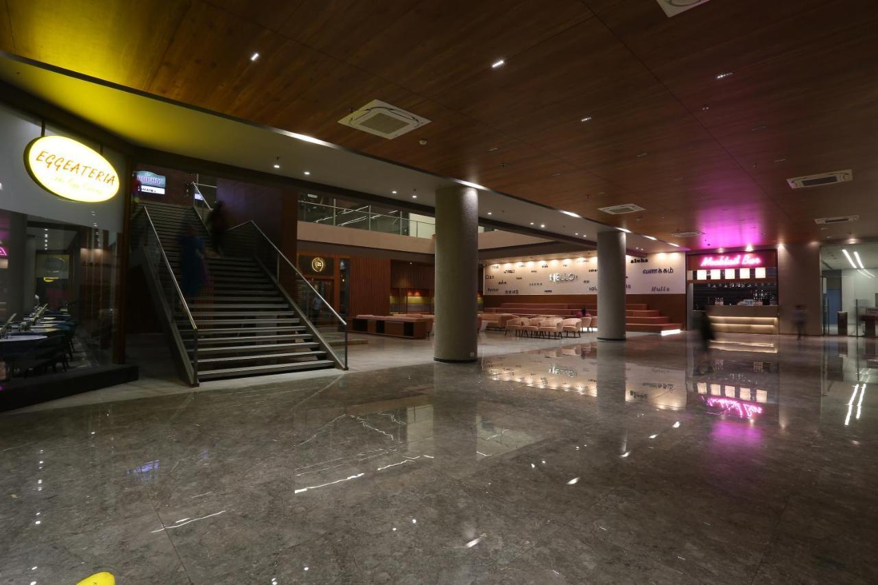 Hotel Ymca International Centre Ahmedabad Exterior foto