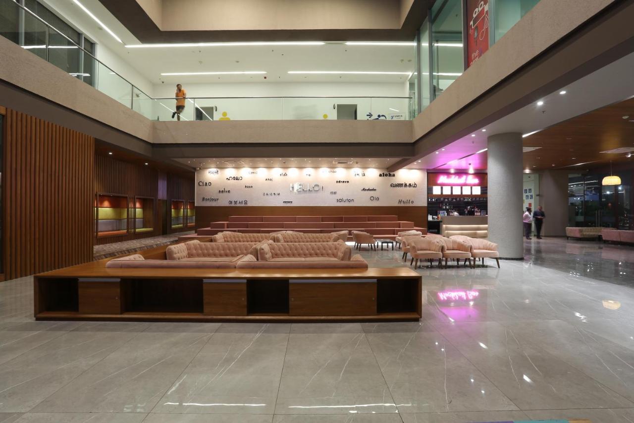 Hotel Ymca International Centre Ahmedabad Exterior foto
